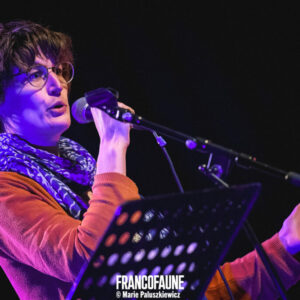 Les Fleurs du Slam #5 @ Le 140 (FrancoFaune 2024) © Marie Paluszkiewicz