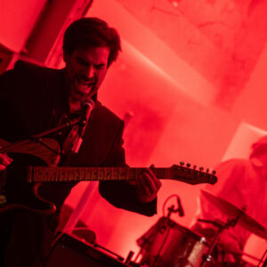 Le vrai Nick Cave au Cloitre ©Lara Herbinia14