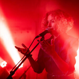 Marie Warnant  au Cloitre ©Lara Herbinia14