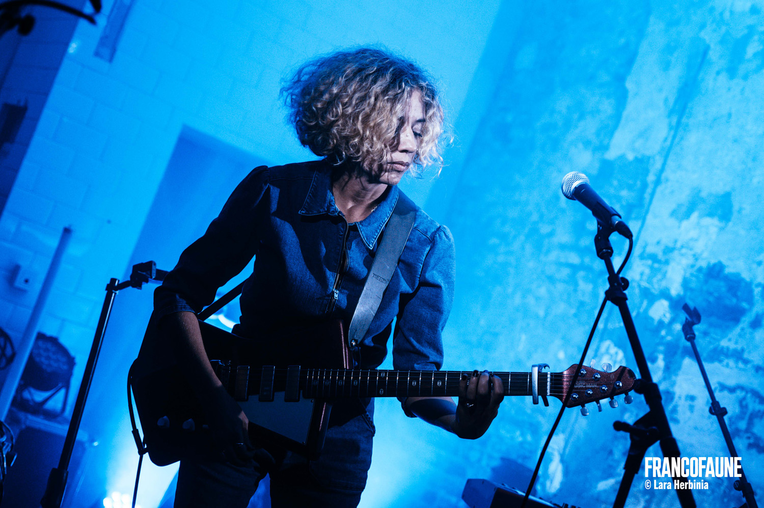 Marie Warnant  au Cloitre ©Lara Herbinia18