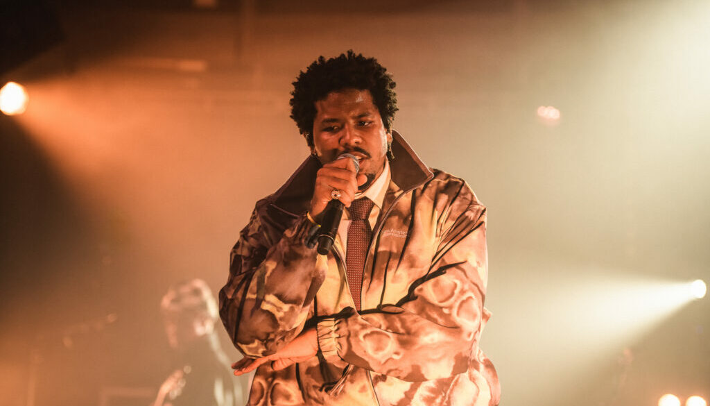 Adam La Nuit (ÂA) @ Botanique (FrancoFaune 2024) © Marie Paluszkiewicz
