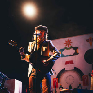 Stef Kamil Carlens in het Frans @ Le 140 (FrancoFaune 2020) © Lara Herbinia