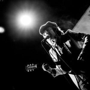 Stef Kamil Carlens in het Frans @ Le 140 (FrancoFaune 2020) © Lara Herbinia