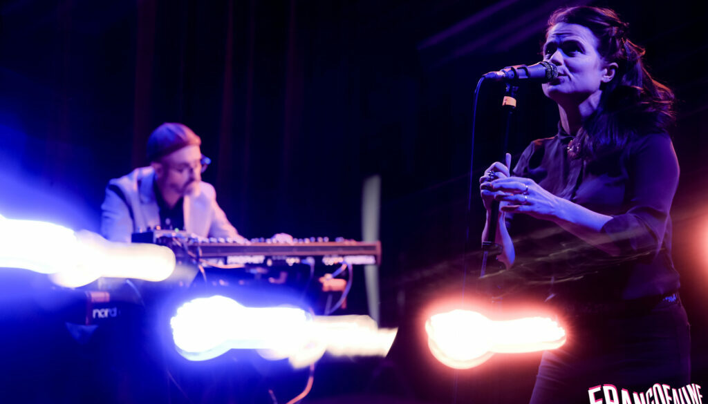 Françoiz Breut @ MC Gare (FrancoFaune 2021) © Lara Herbinia