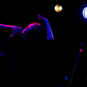 Françoiz Breut @ MC Gare (FrancoFaune 2021) © Lara Herbinia