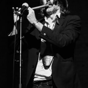 Mauro Pawlowski x Cocaine Piss (carte blanche) @ VK (FrancoFaune 2021) © Lara Herbinia