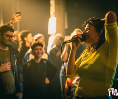 Mauro Pawlowski x Cocaine Piss (carte blanche) @ VK (FrancoFaune 2021) © Lara Herbinia