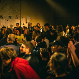 Mauro Pawlowski x Cocaine Piss (carte blanche) @ VK (FrancoFaune 2021) © Lara Herbinia