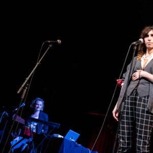 Les Fleurs du Slam #2 @ Le 140 (FrancoFaune 2020) © Lara Herbinia