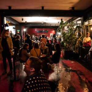 Les Fleurs du Slam #2 @ Le 140 (FrancoFaune 2020) © Lara Herbinia