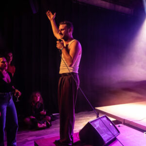 Yolande Bashing @ Pianofabriek (FrancoFaune 2025) © Lara Herbinia