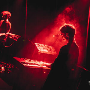 Asfar Shamsi Asfar Shamsi @ Brass (FrancoFaune 2025 x Les Volumineuses) © Lara Herbinia