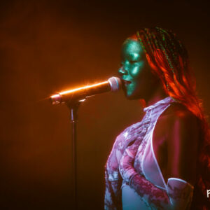 Leïla Alice Leïla Alice @ Brass (FrancoFaune 2025 x Les Volumineuses) © Lara Herbinia